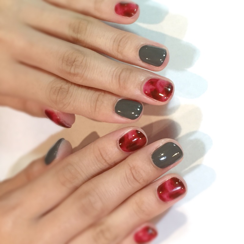 こっくりグレー 赤べっ甲ネイル 門真市のネイルサロン Kiko Nail